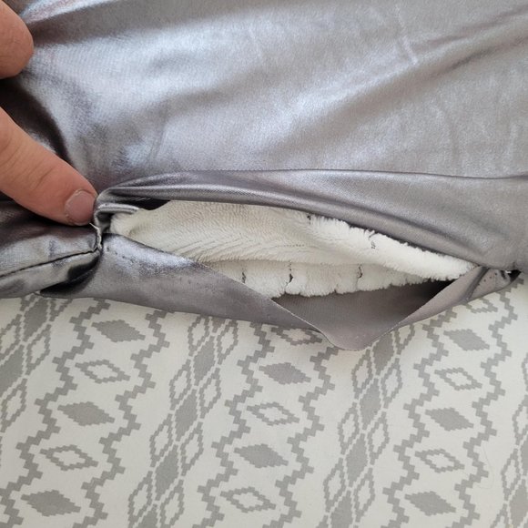 Shark cozy / costume. - Picture 7 of 7